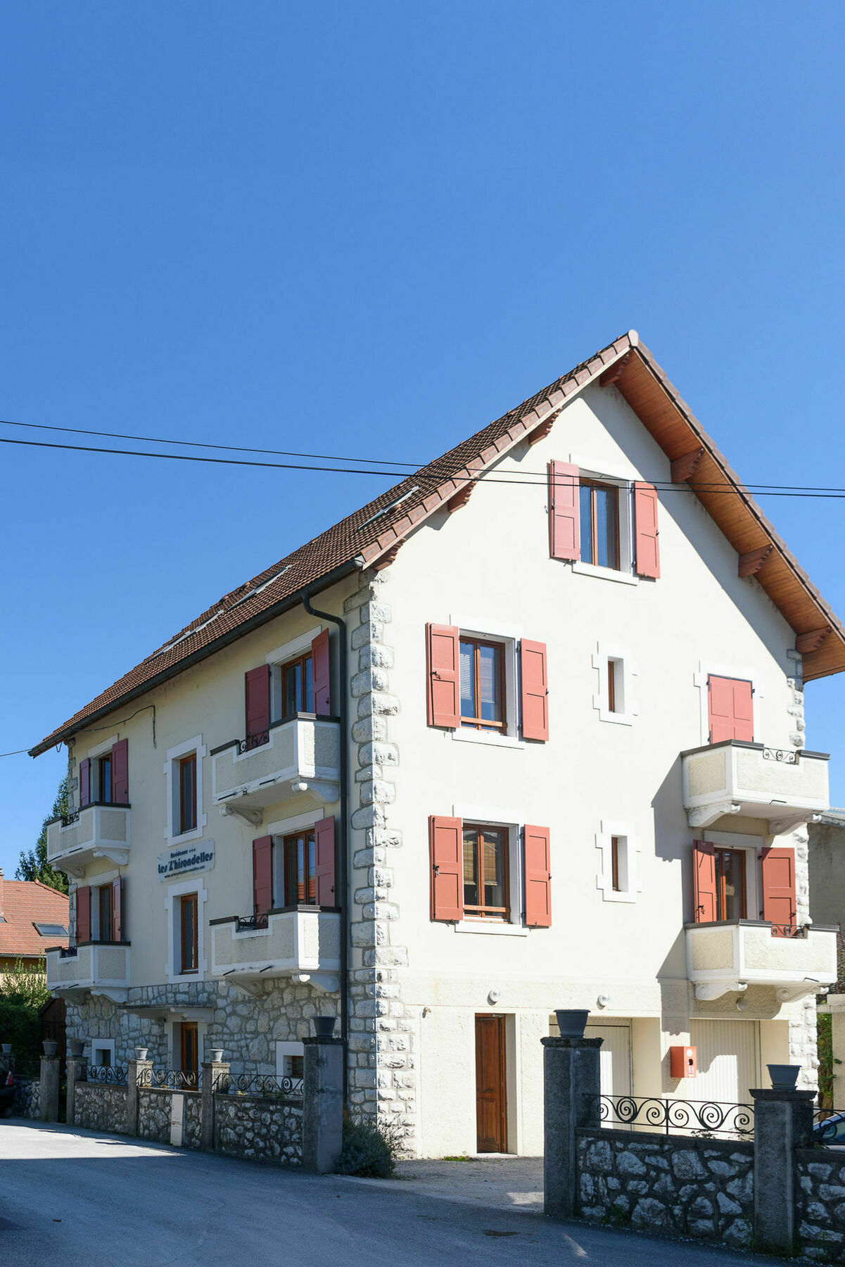 Les Z'Hirondelles Hotel Annecy Bagian luar foto